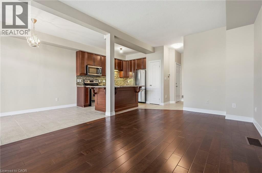 108 Marina Point Crescent — photo 8