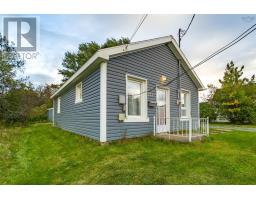 123 Lake Road, Glace Bay, NS B1A2G8 Photo 10