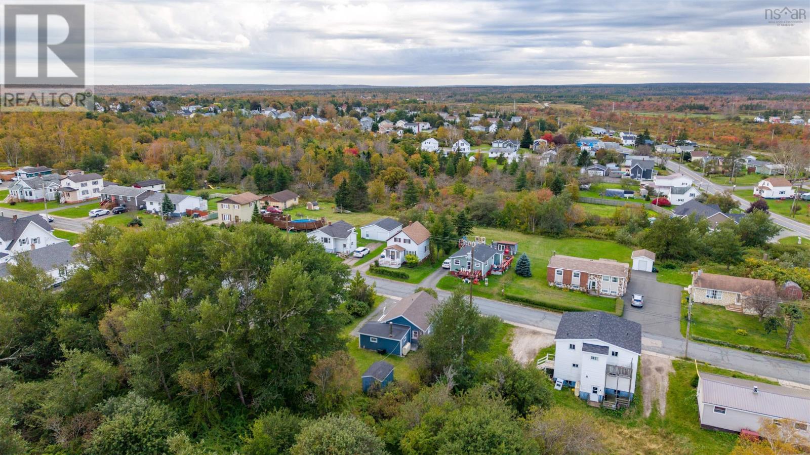 123 Lake Road - 9