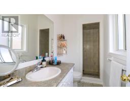 142 Raymond Crescent, Barrie, ON L4N0V7 Photo 12