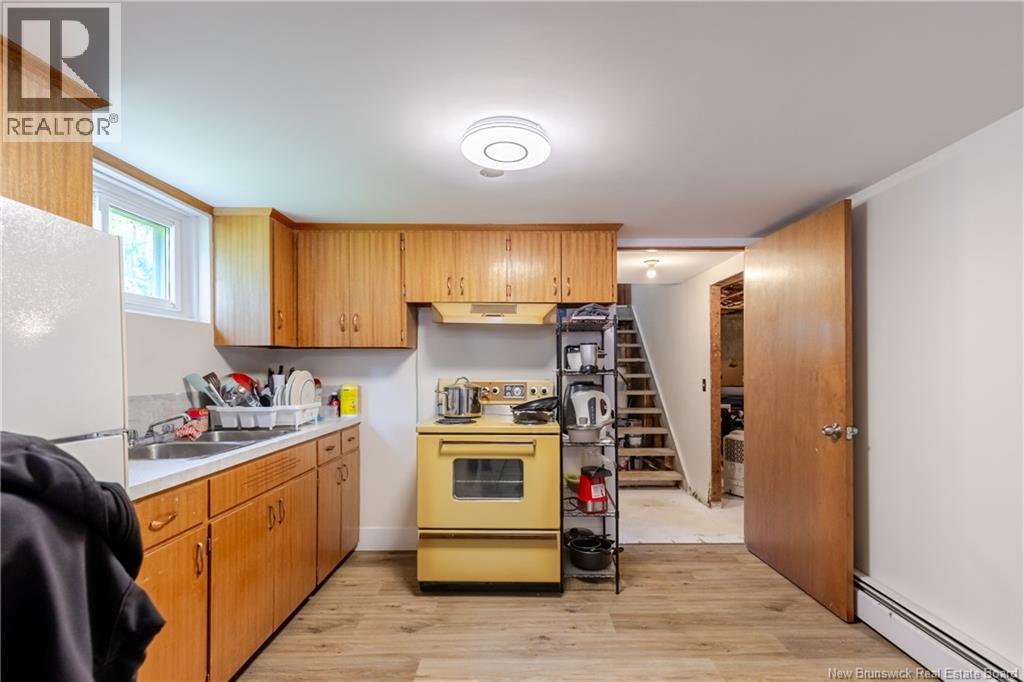 577 Maple Street - 27