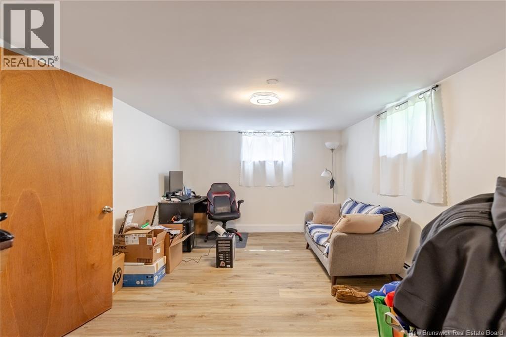 577 Maple Street - 28