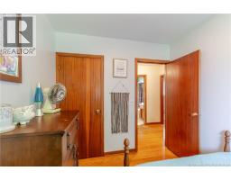 577 Maple Street, photo 19
