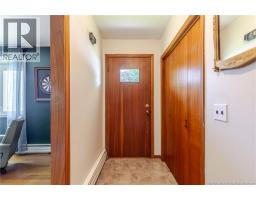 577 Maple Street, photo 4