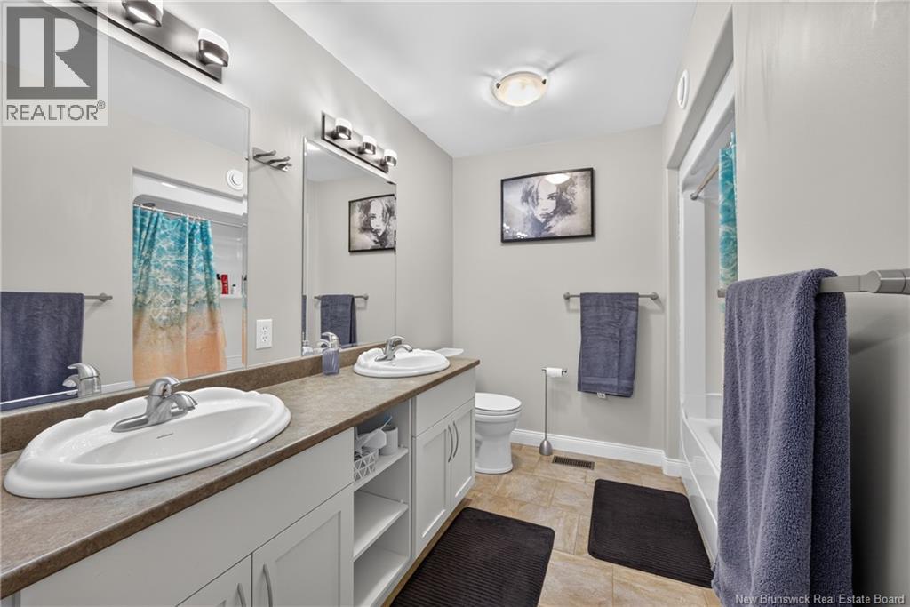 122 Summerhill Row - 25