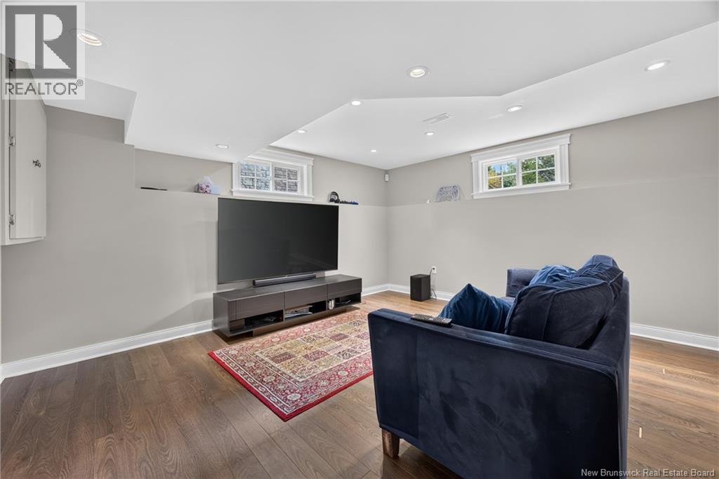 122 Summerhill Row - 33