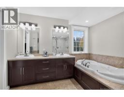 122 Summerhill Row, Fredericton, NB E3G0E9 Photo 32