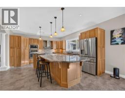 Bath (# pieces 1-6) - 122 Summerhill Row, Fredericton, NB E3G0E9 Photo 6