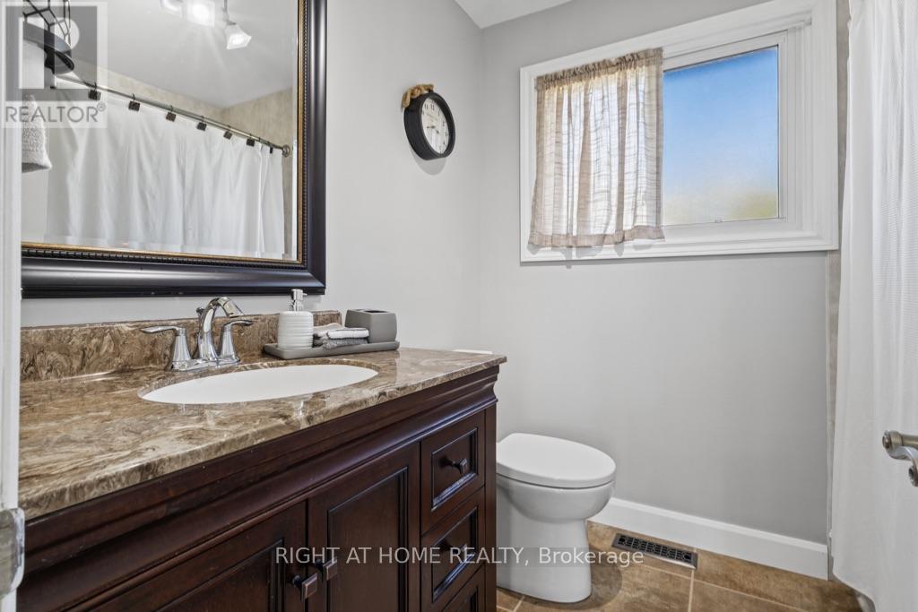 1247 Nottingham Avenue — photo 27