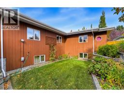 3pc Bathroom - 76 Clarendon Road Nw, Calgary, AB T2L0P3 Photo 20