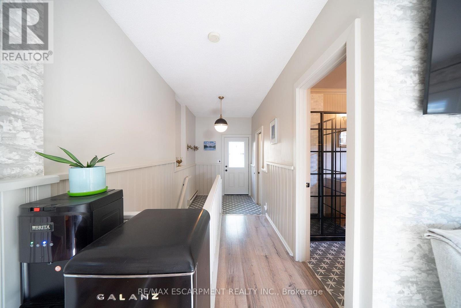 75 Walnut Street, Brant, ON photo 20