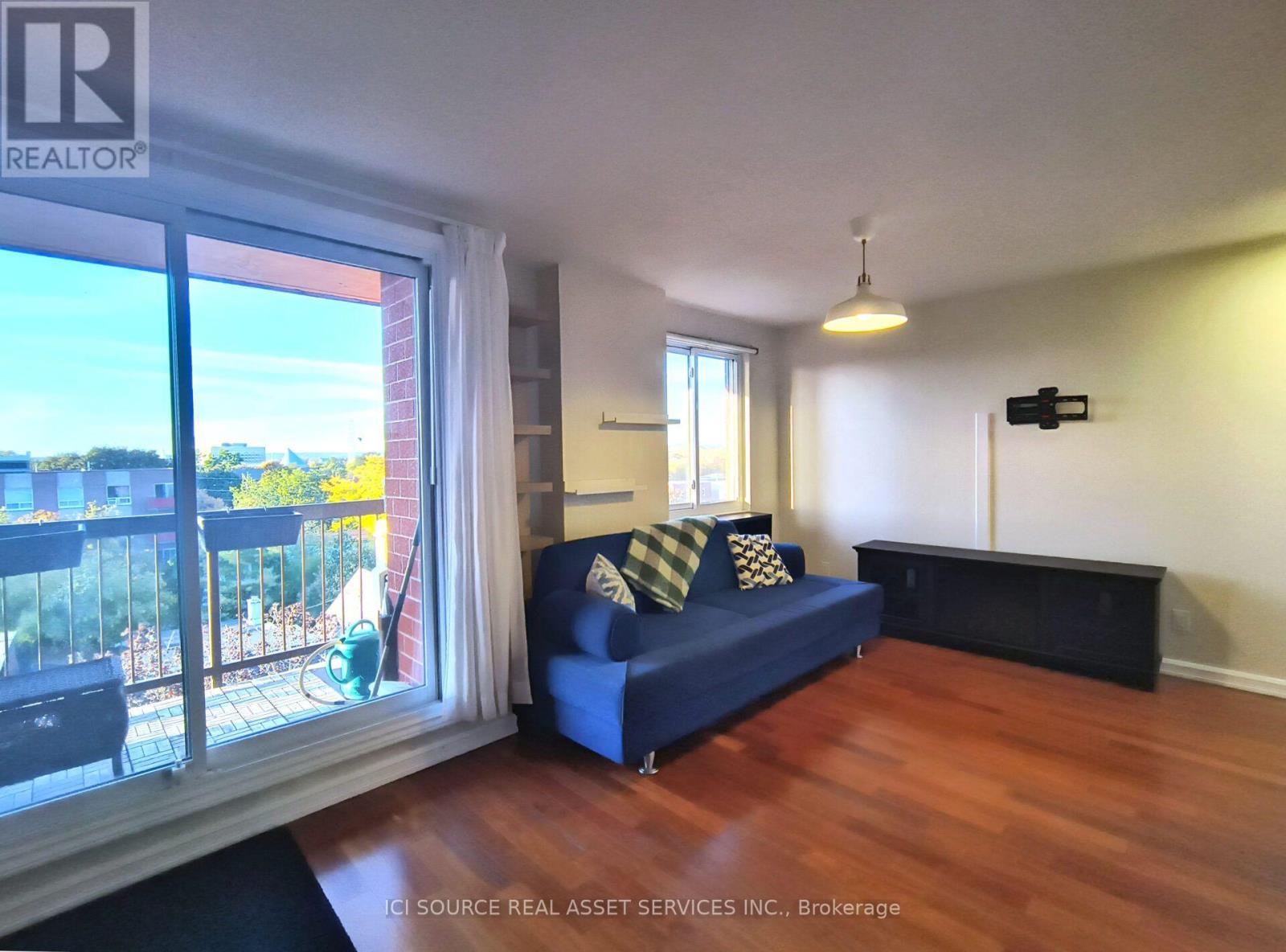 #601 222 GUIGUES AVENUE - 12