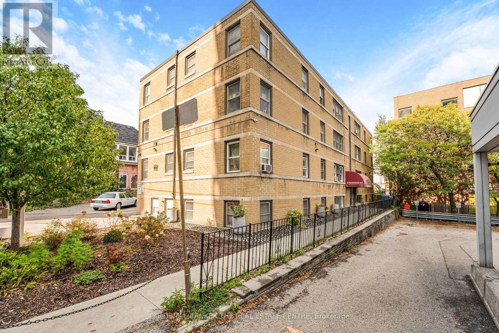 4 Robinson Street — photo 20
