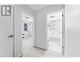 9 - 4 Robinson Street, Hamilton, ON L8P1Y5 Photo 10