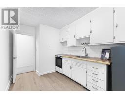 9 - 4 Robinson Street, Hamilton, ON L8P1Y5 Photo 8