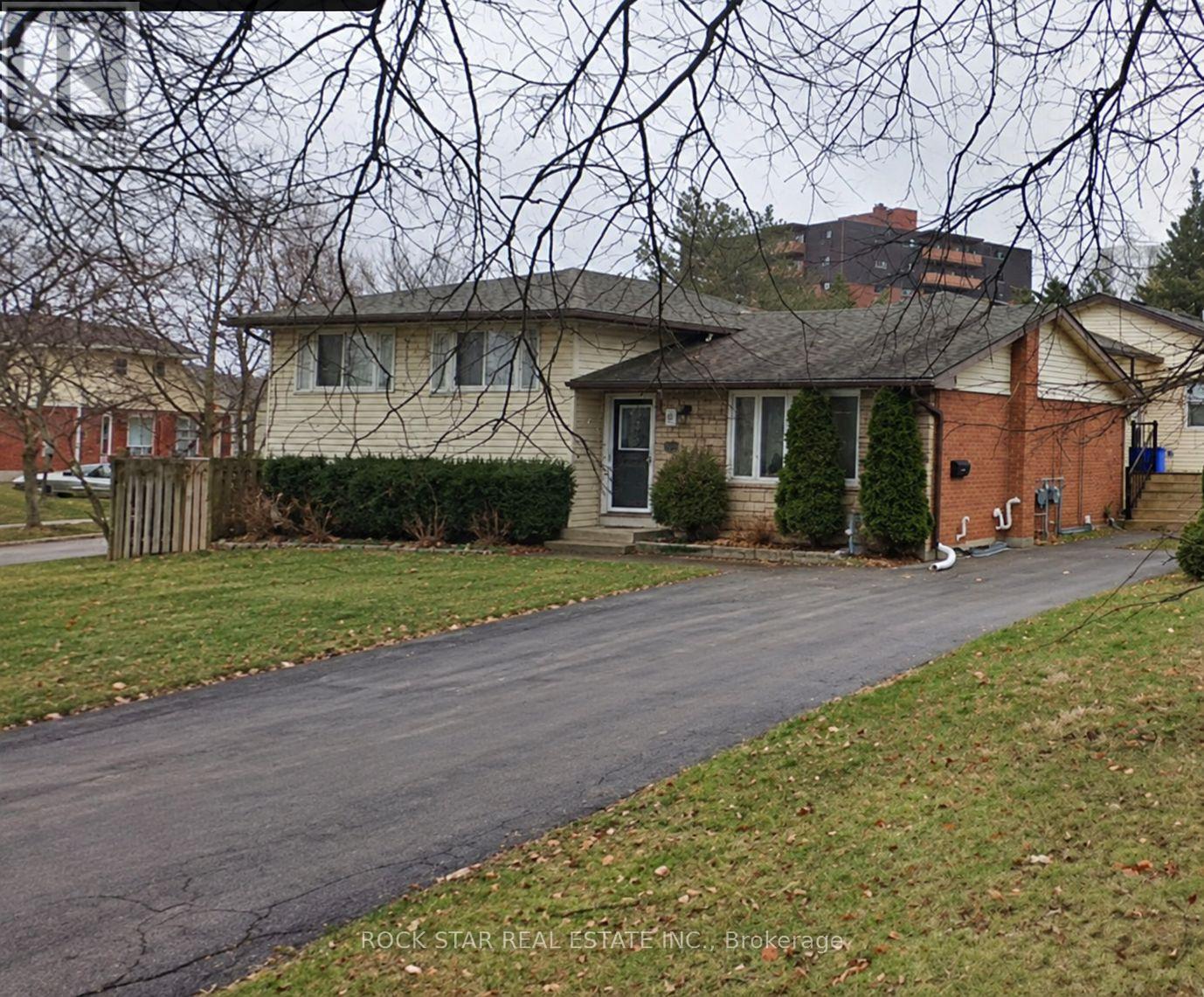 5 bedroom Multi-family exterior, 1 Southwood Crescent, London South (South D), Ontario