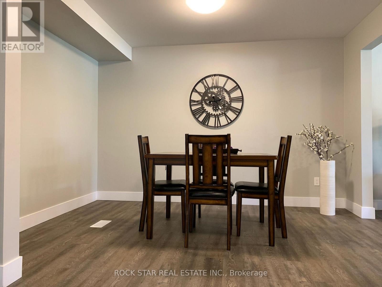 1 Southwood Crescent, London South, ON photo 15