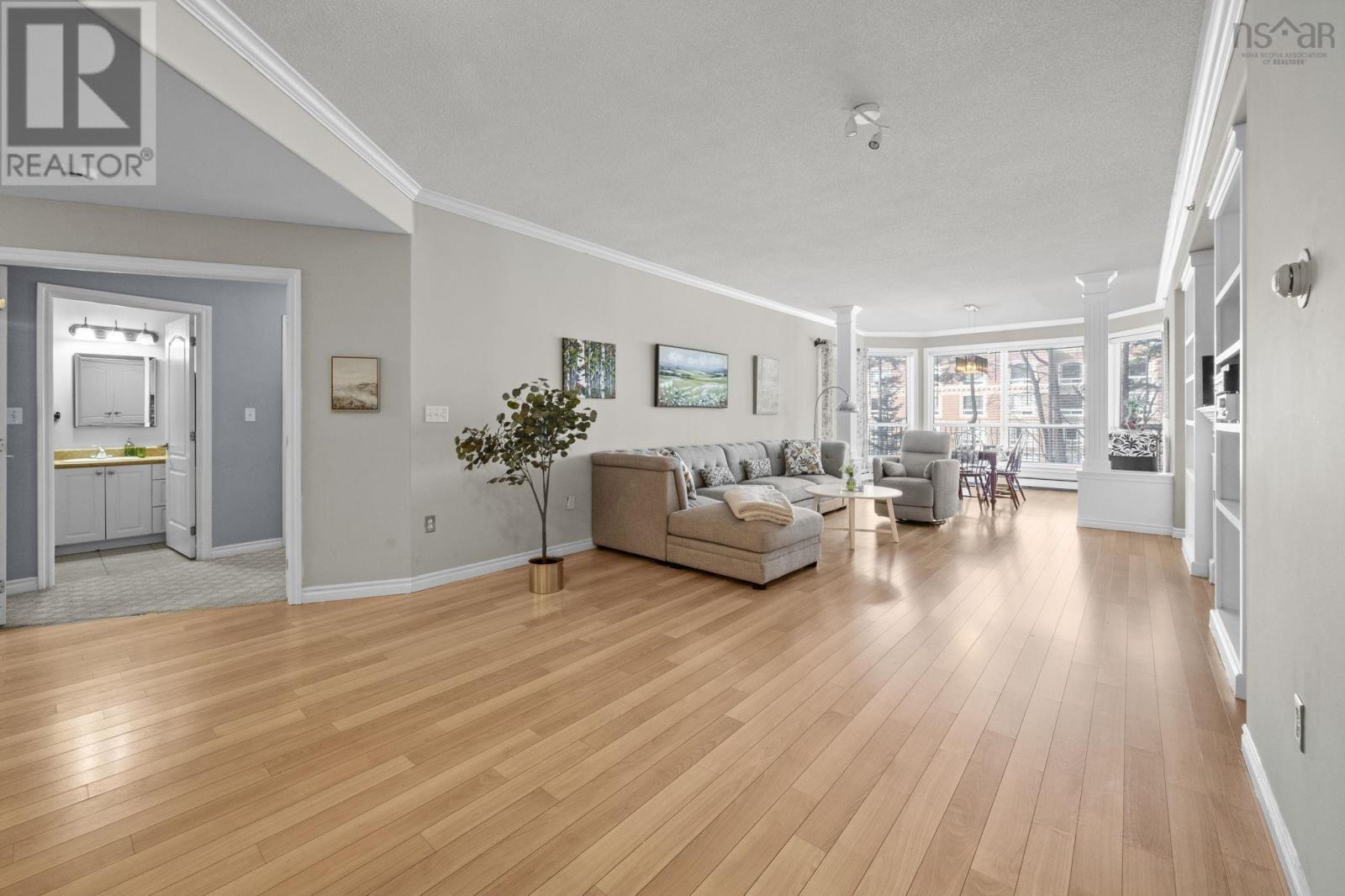 Property 7 of 50 of 106 - 78 Regency Park Drive