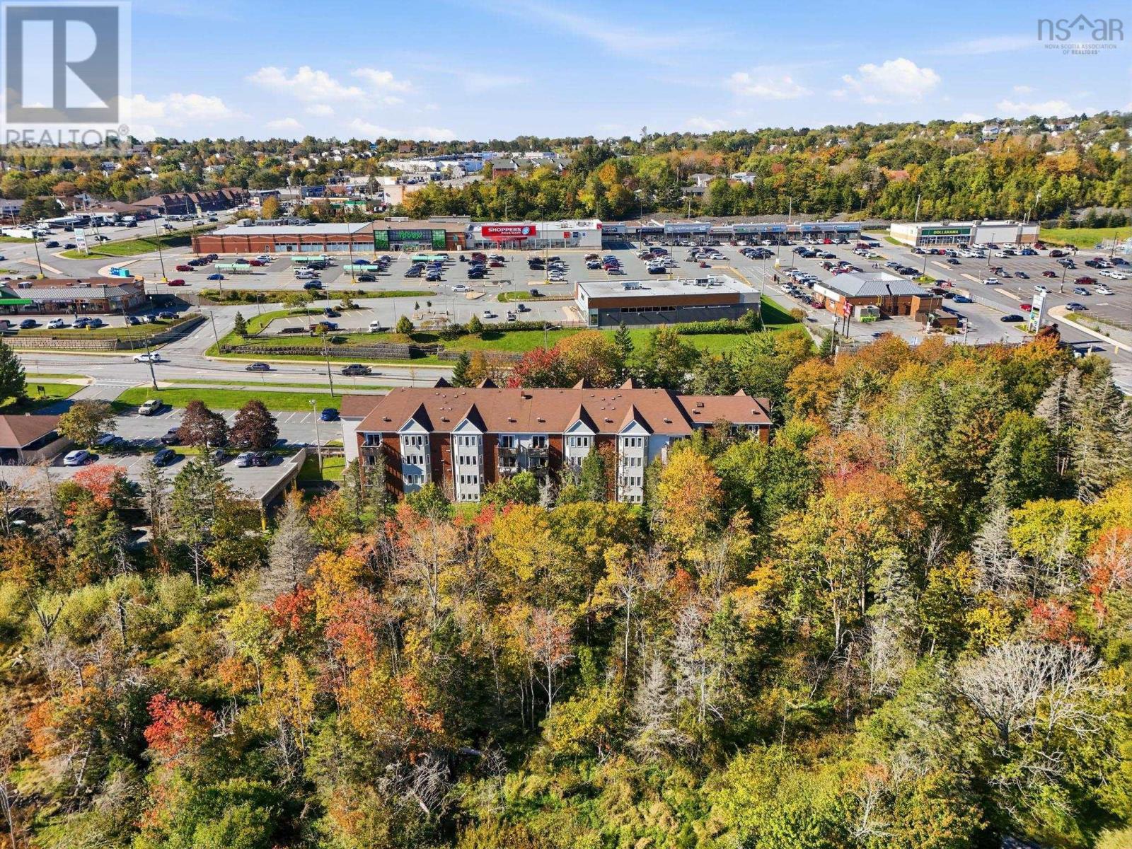 #137 9 Forest Hills Parkway - 31
