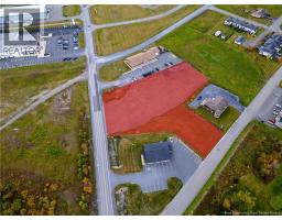 Lot Ouellette Street, photo 5