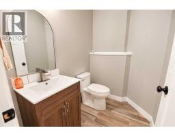 1118 7 Street W, Barnwell, AB T0K0B0 Photo 24