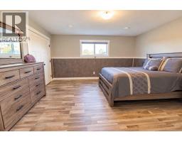 1118 7 Street W, Barnwell, AB T0K0B0 Photo 25