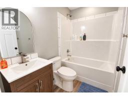 1118 7 Street W, Barnwell, AB T0K0B0 Photo 30