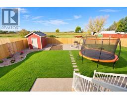 1118 7 Street W, Barnwell, AB T0K0B0 Photo 40