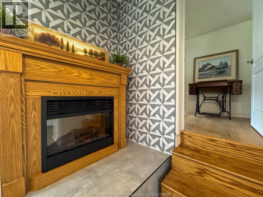 469 KING STREET East - 18