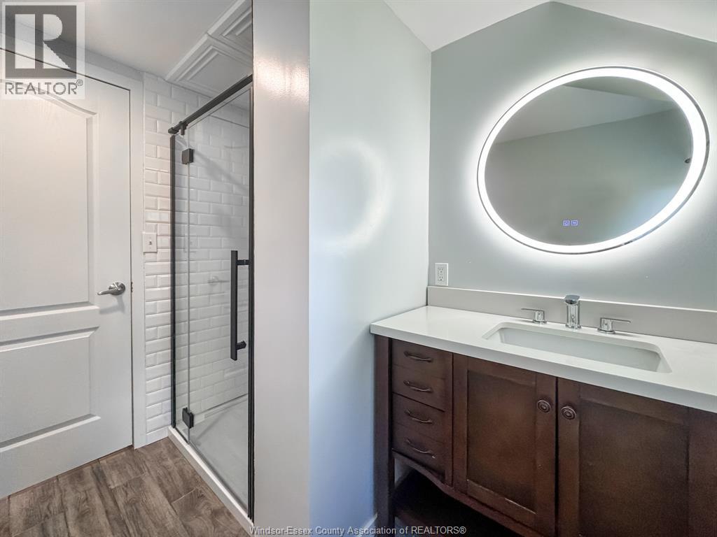 469 KING STREET East - 37