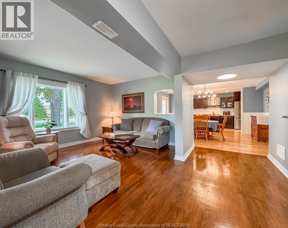 469 KING STREET East - 5