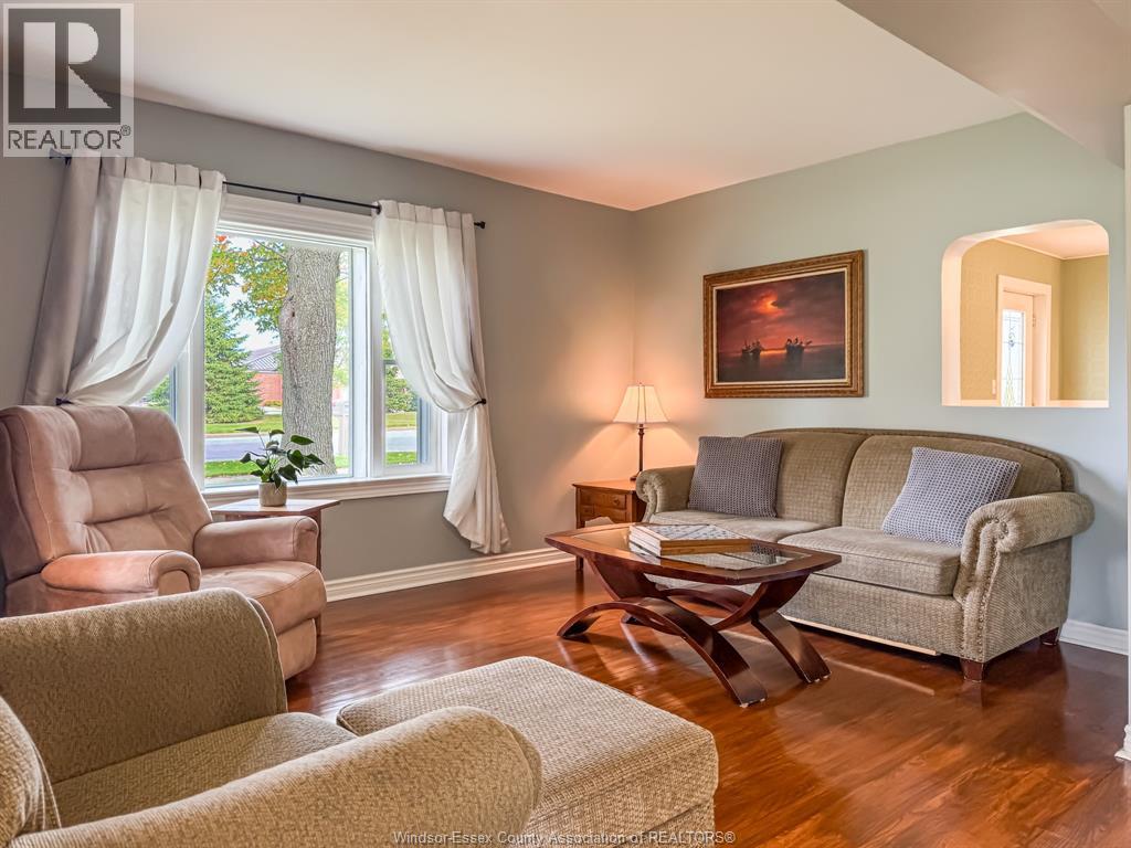 469 KING STREET East - 7