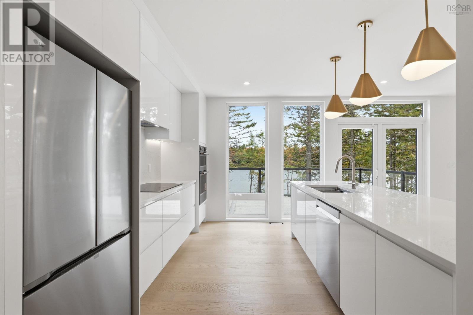 83 Canoe Crescent - 12