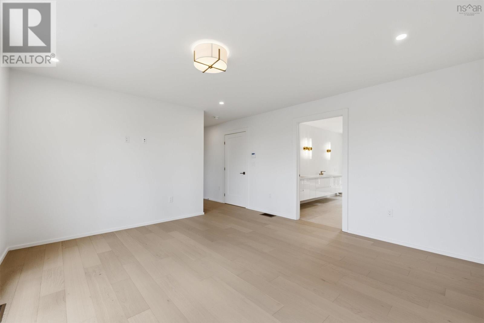 83 Canoe Crescent - 20