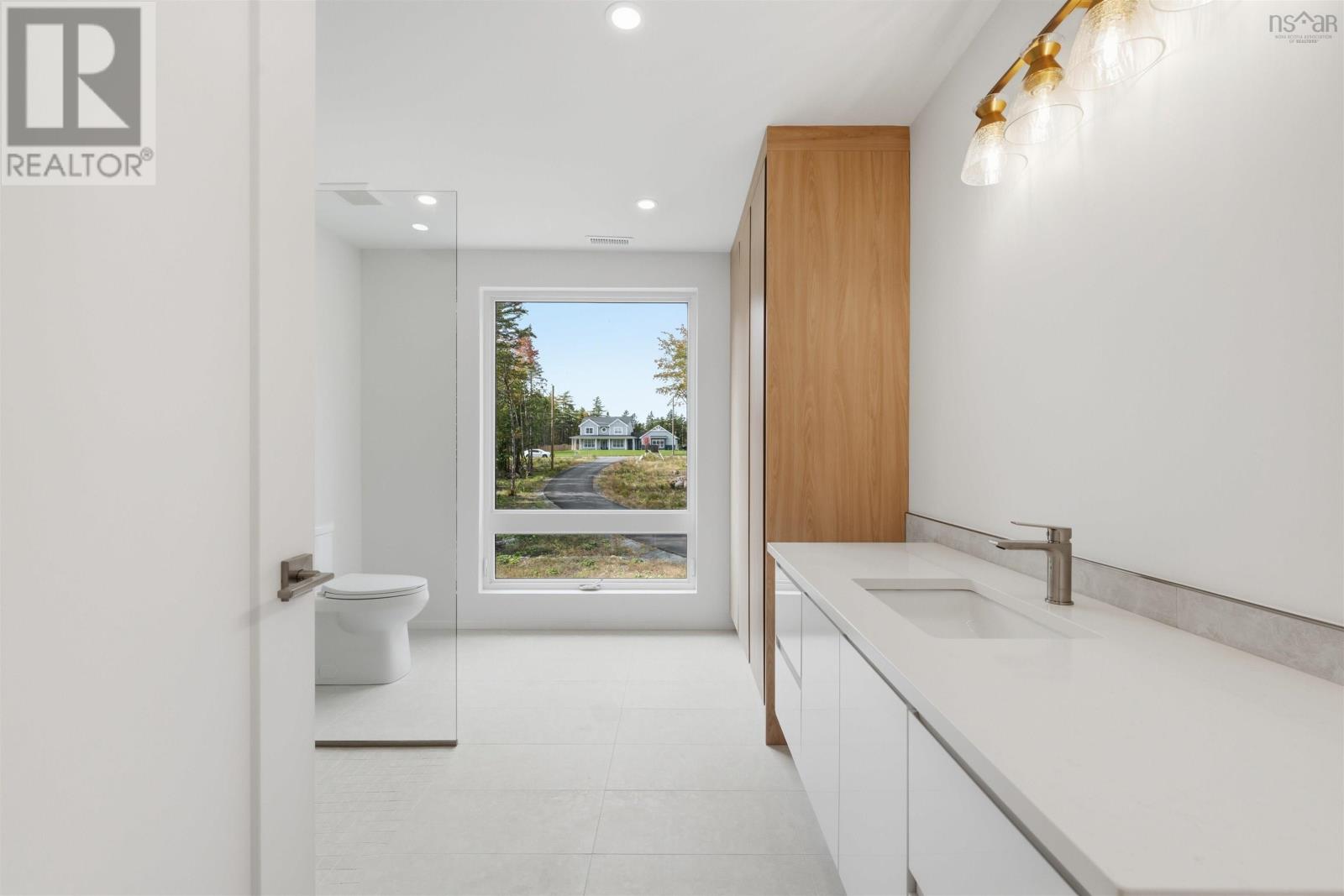 83 Canoe Crescent - 26