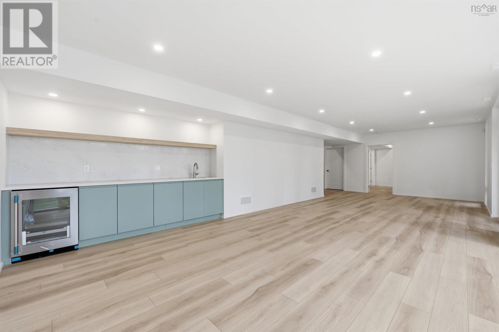 83 Canoe Crescent - 35