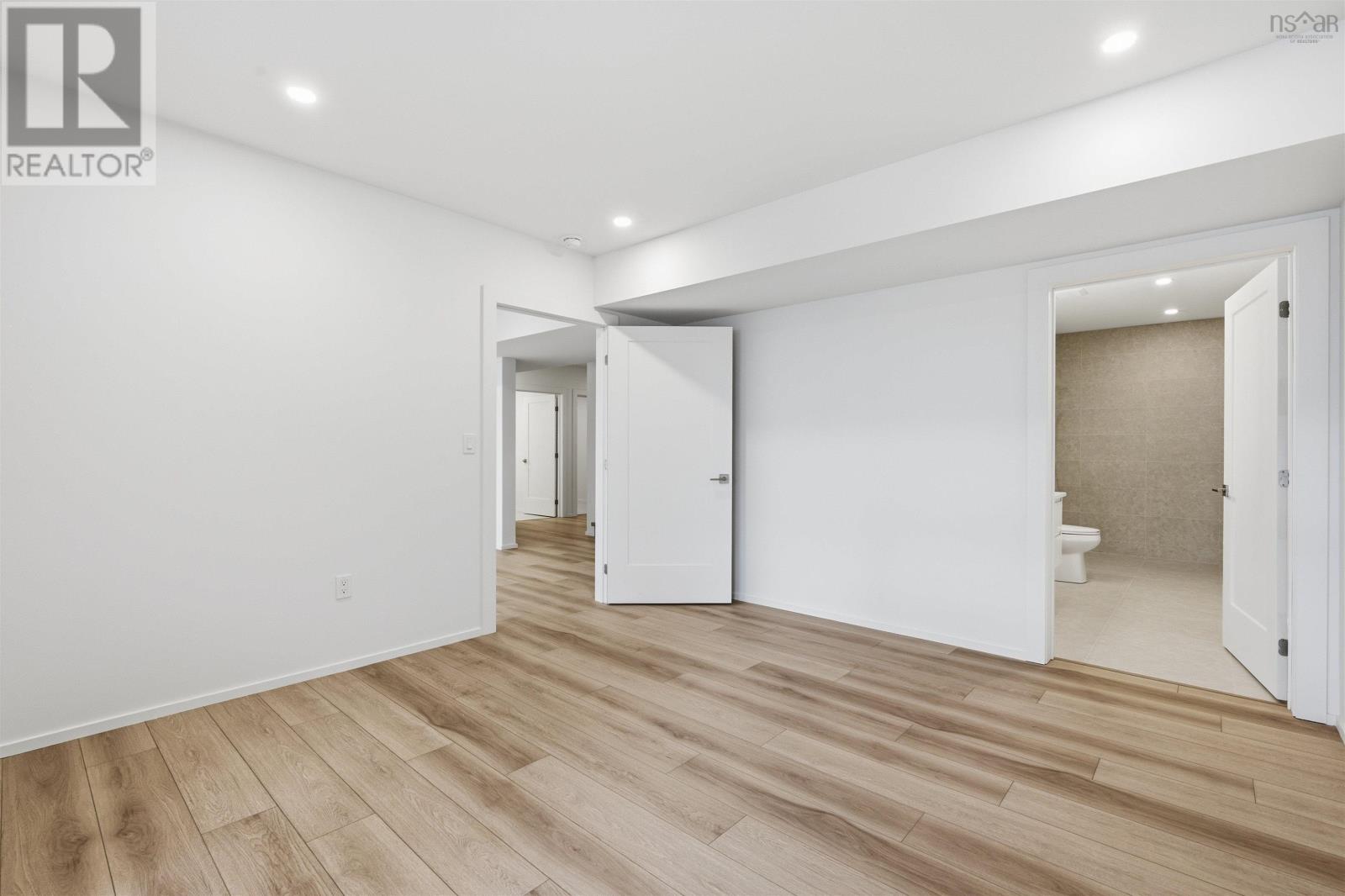 83 Canoe Crescent - 37