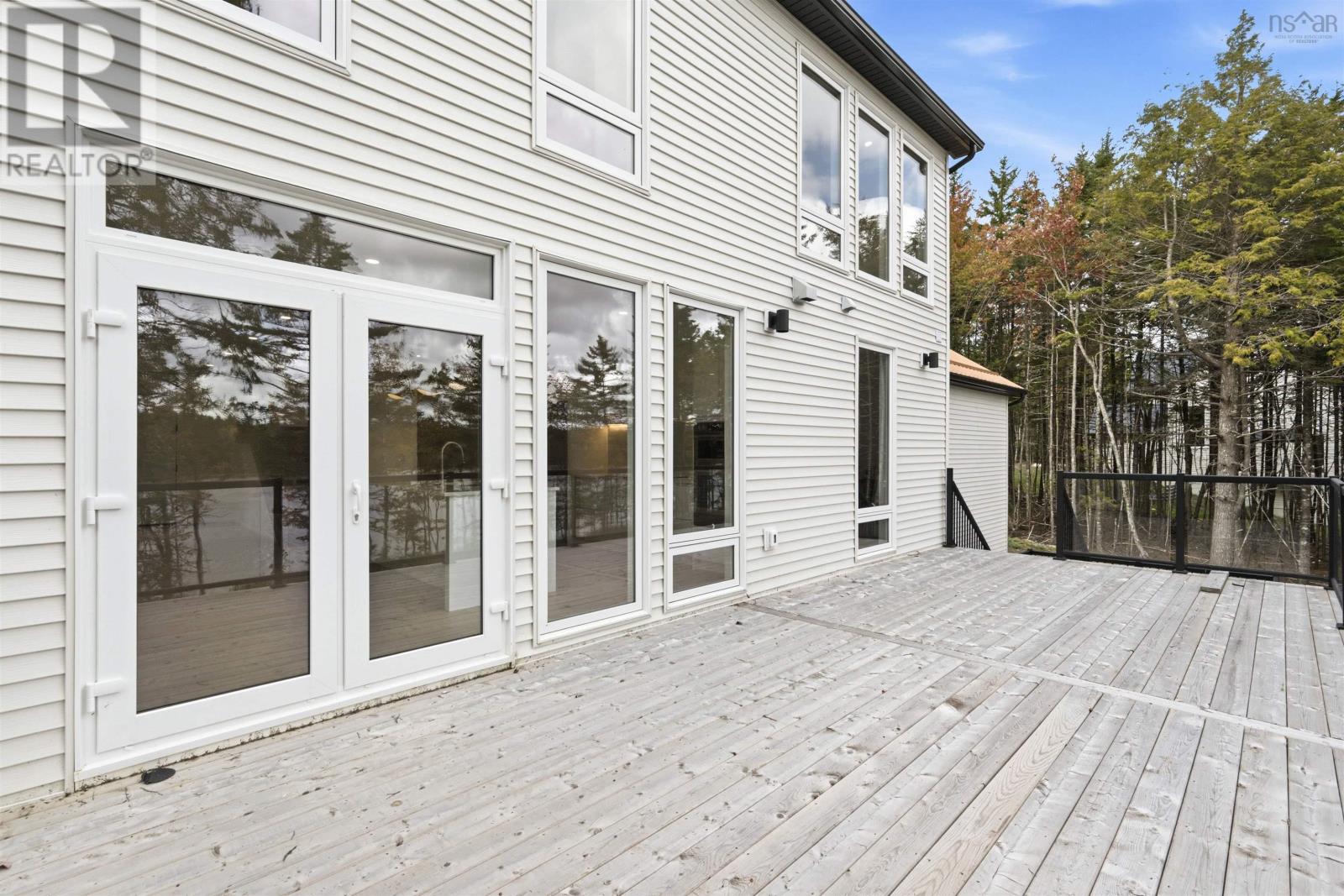 83 Canoe Crescent - 44