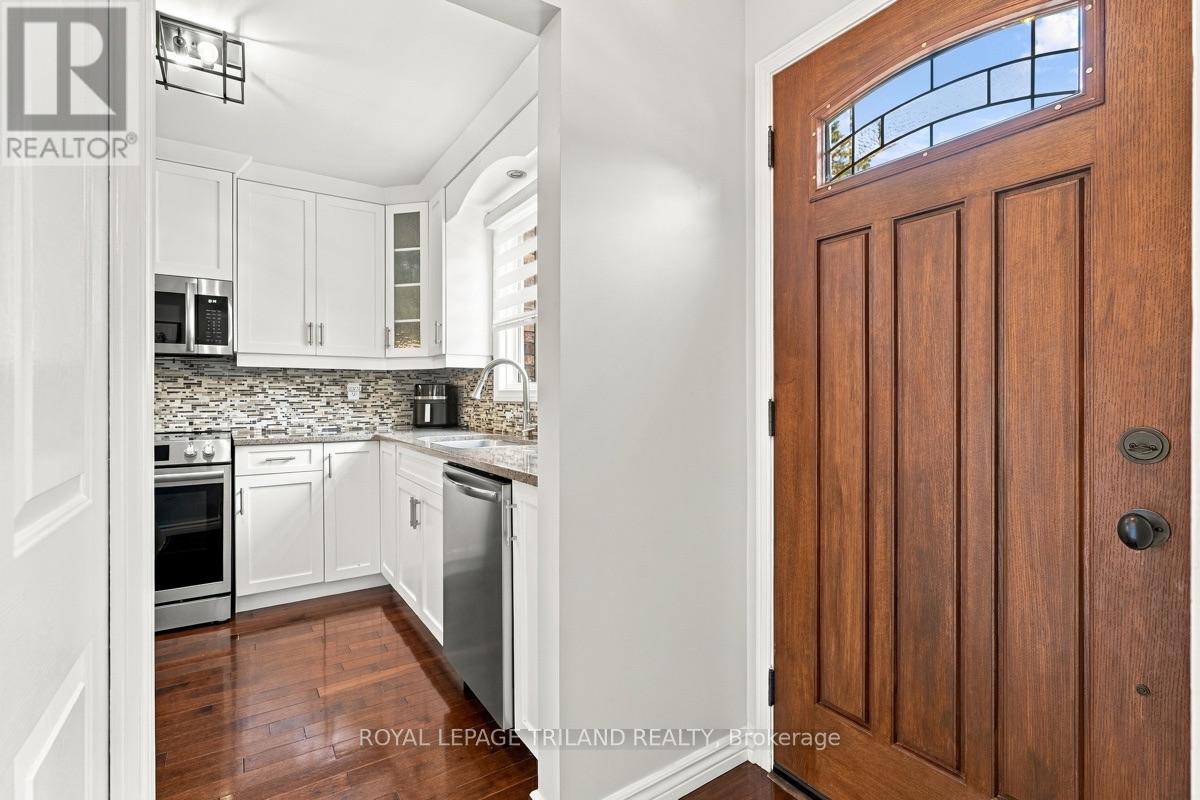 1345 ALDERSBROOK ROAD - 4