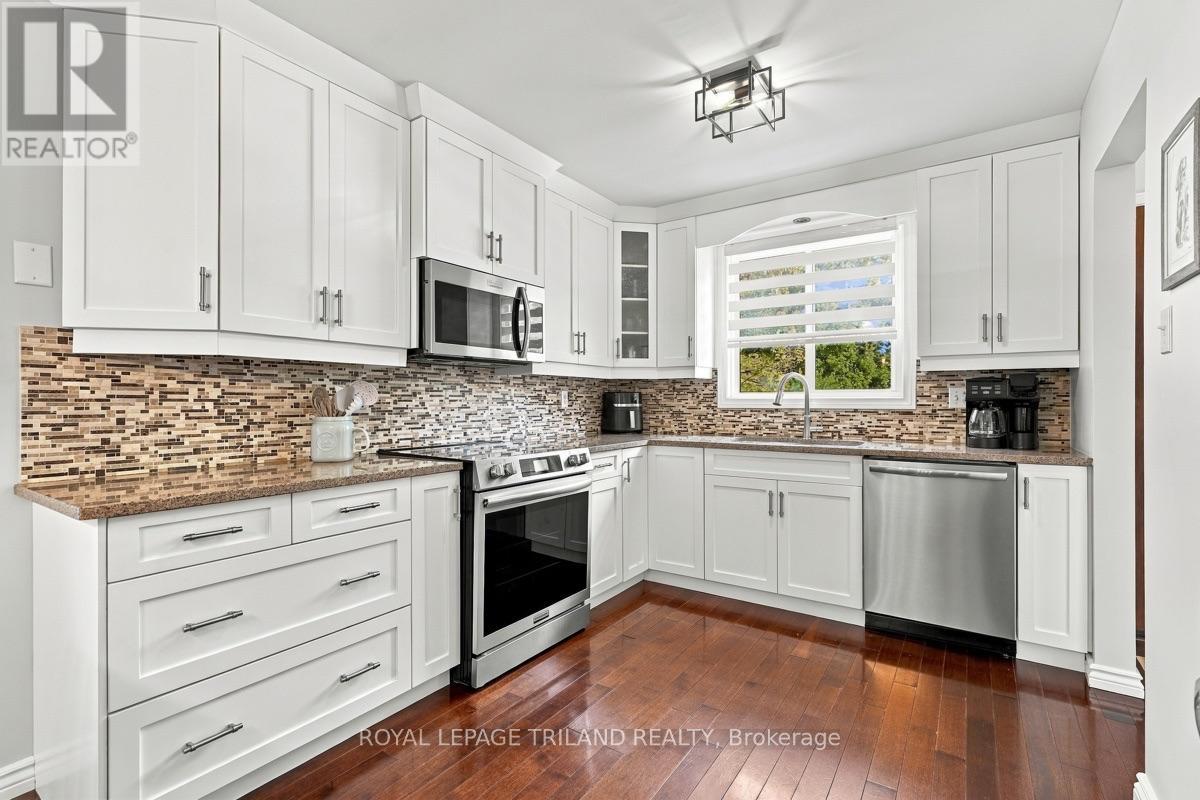 1345 ALDERSBROOK ROAD - 8