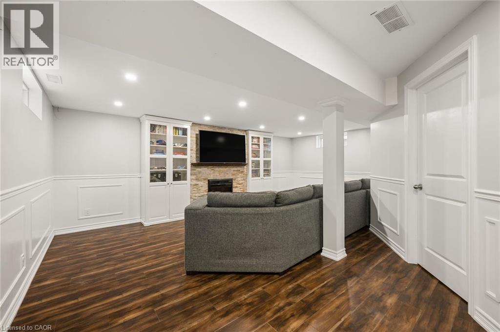 822 Whitecap Avenue — photo 30