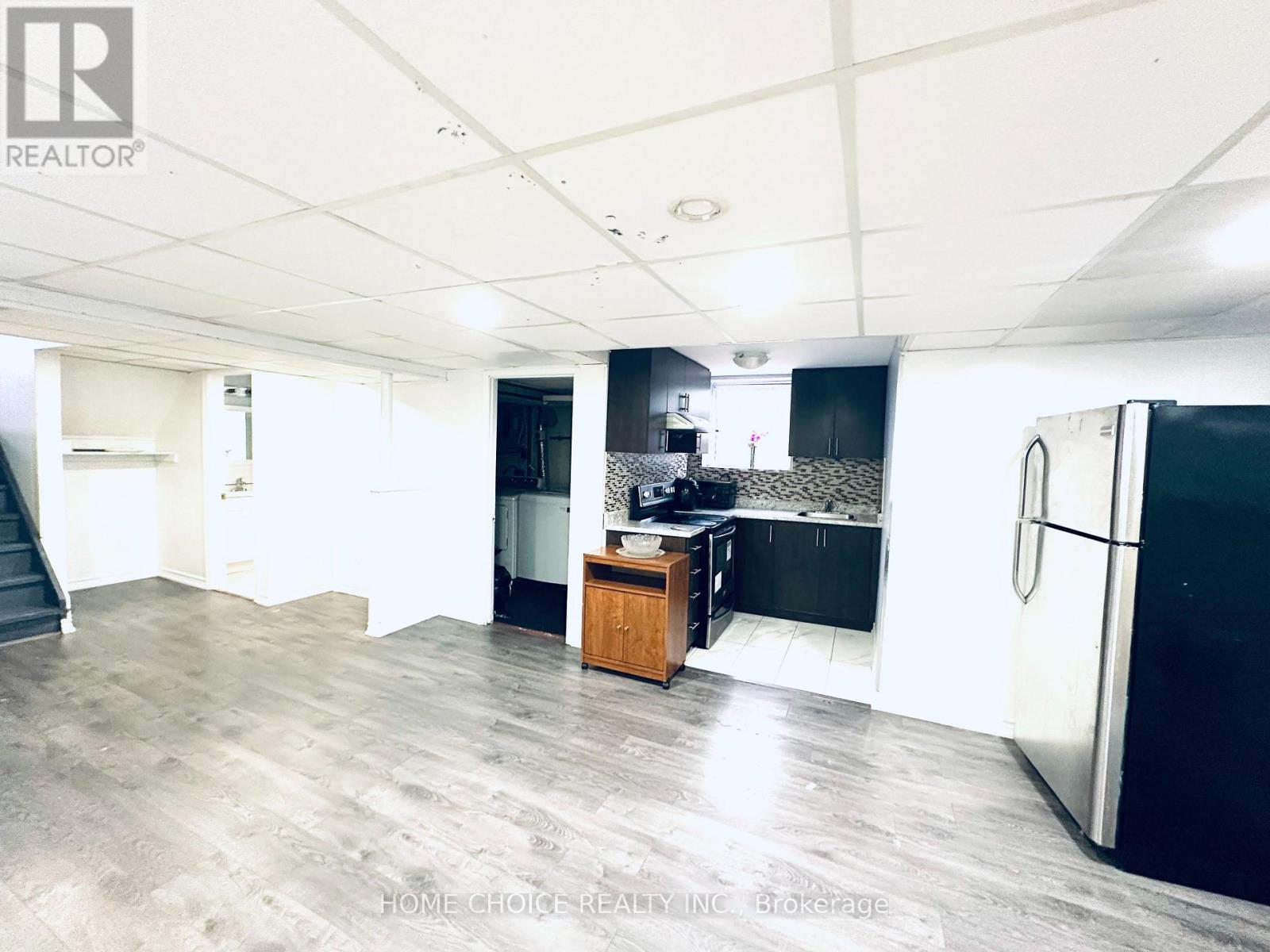 130 Earnscliffe Circle — photo 11