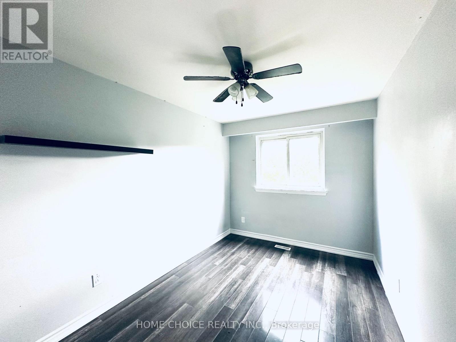 130 Earnscliffe Circle — photo 18