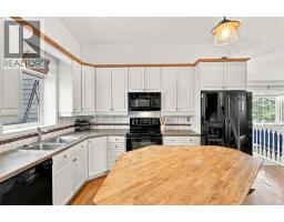 71 Hawkhill Way Nw, Calgary, AB T3G3A3 Photo 16