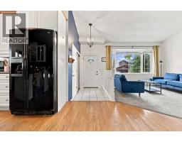 71 Hawkhill Way NW - photo 4