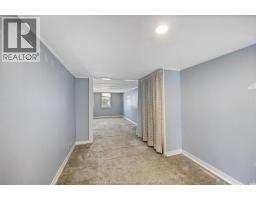 455 Curry, Windsor, ON N9B2B8 Photo 14