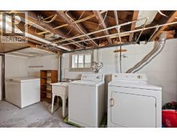 455 Curry, Windsor, ON N9B2B8 Photo 19
