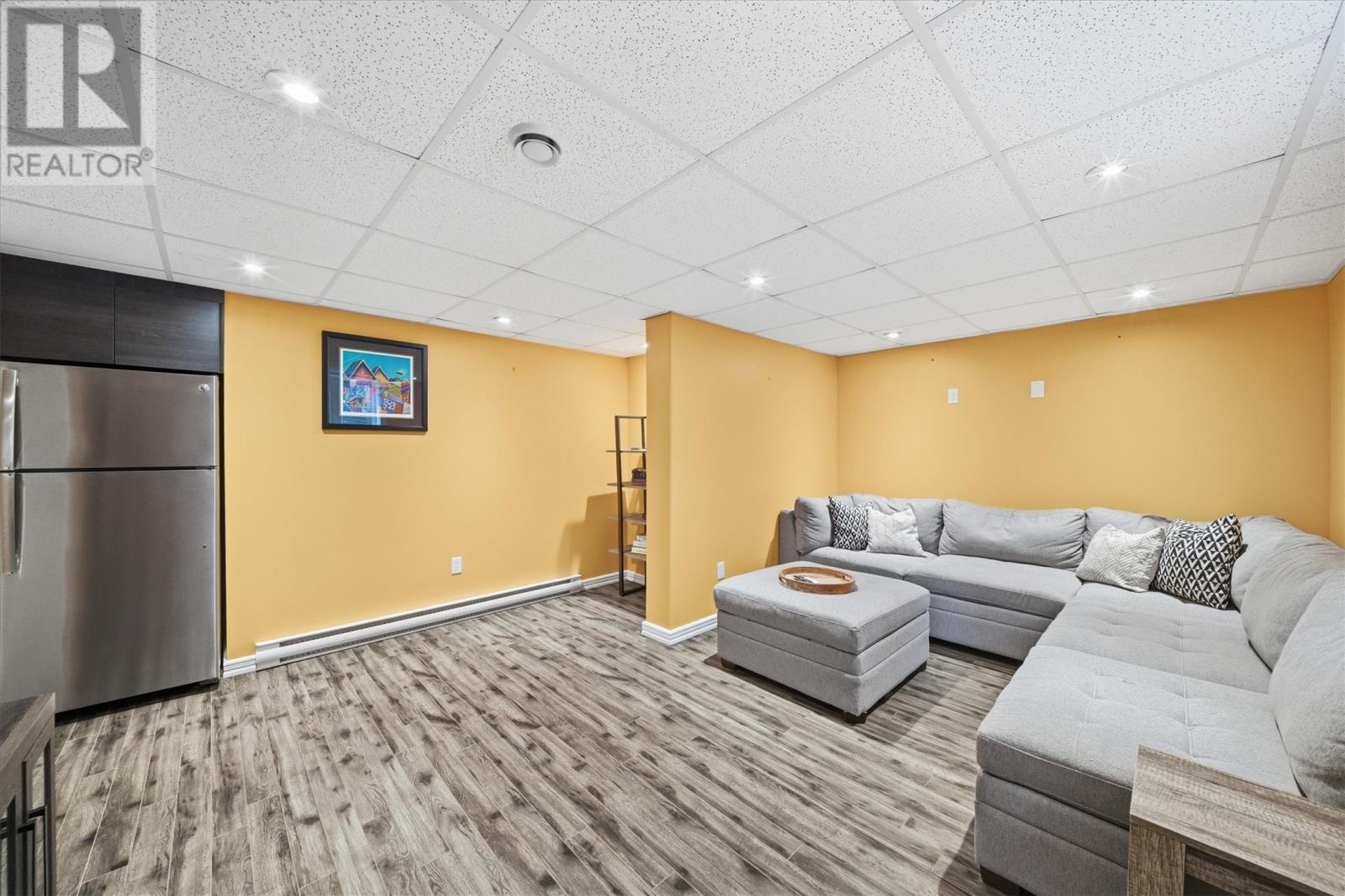 5 Lasalle Drive - 21