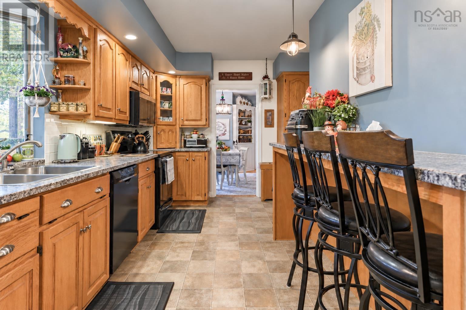 23 Grant St., Kentville NS - 12