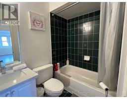 Laundry room - 9051 Yonge Street, Richmond Hill, ON L4C0L2 Photo 9